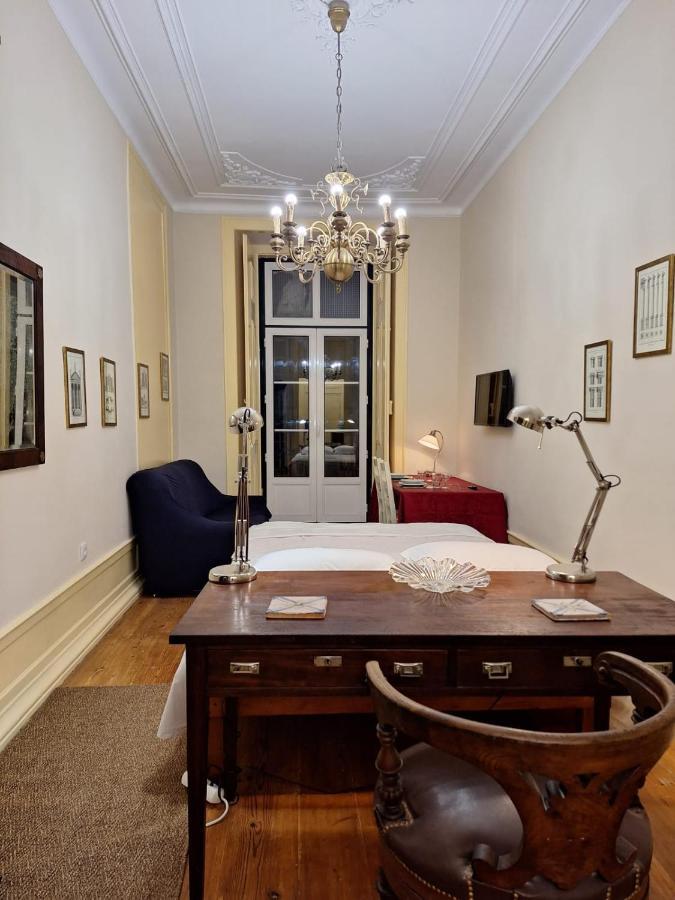 Chiado Apartments Lisbona Esterno foto