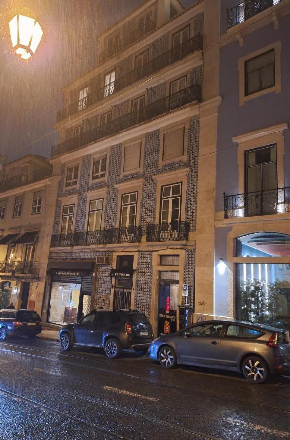 Chiado Apartments Lisbona Esterno foto